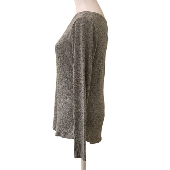 24/7 Maurices Women's Grey Criss Cross Long Sleeve Top, Size Small - Picture 3 of 12